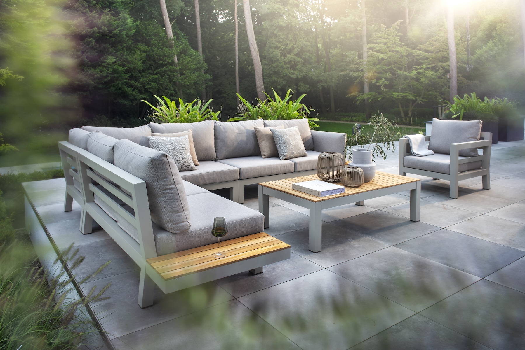 2024 YOI aluminium teak Midori lounge salix.jpg