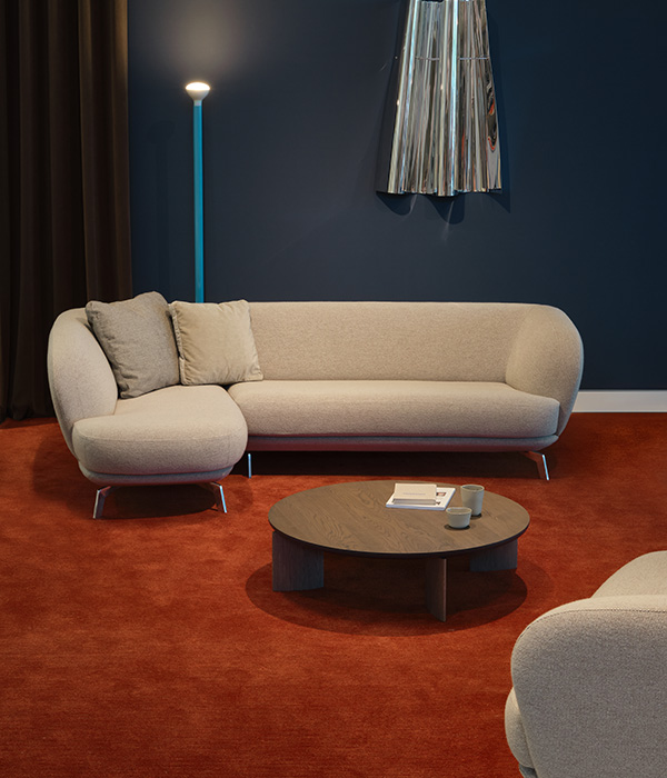 Leolux_Flint_Sivo_0609240020 4 5.jpg